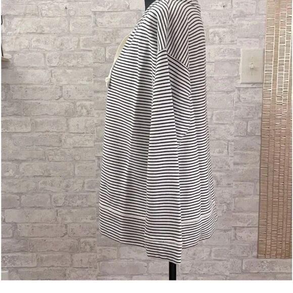 Vineyard Vines Black & White Striped Bateau Lace Up Pullover Sweater Sz XL - Picture 5 of 10